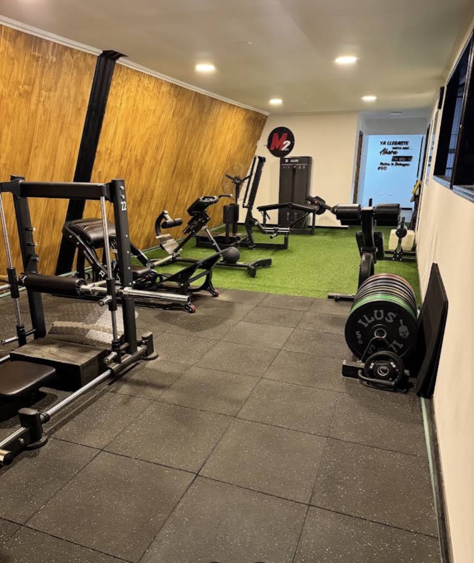 Zona de entrenamiento funcional en M2 GYM